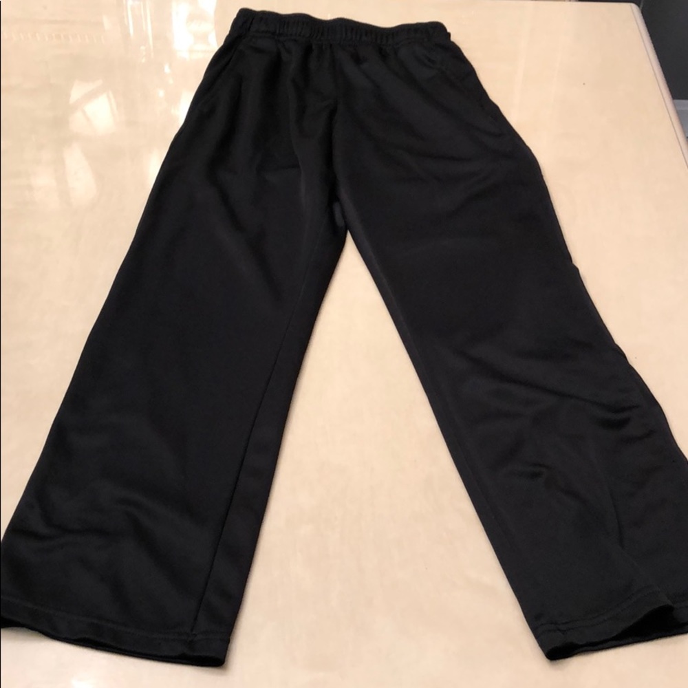 Sports pants